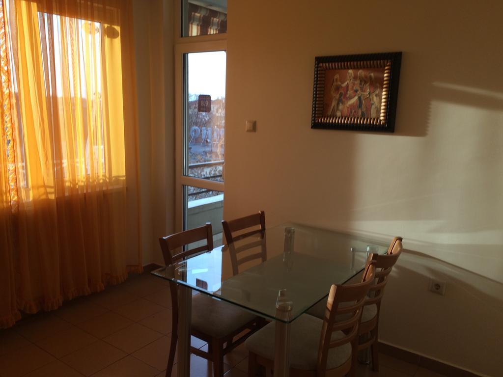 Apartment Marasha Plovdiv Buitenkant foto