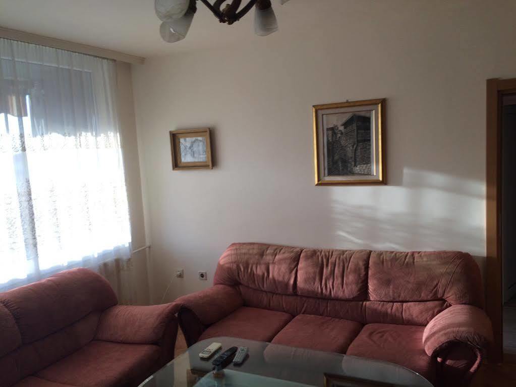 Apartment Marasha Plovdiv Buitenkant foto